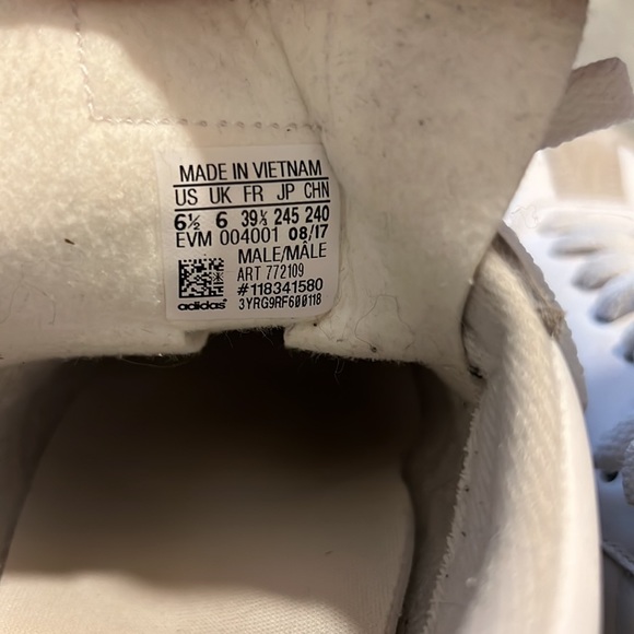 *SOLD* Adidas Samba sneakers - Picture 5 of 6